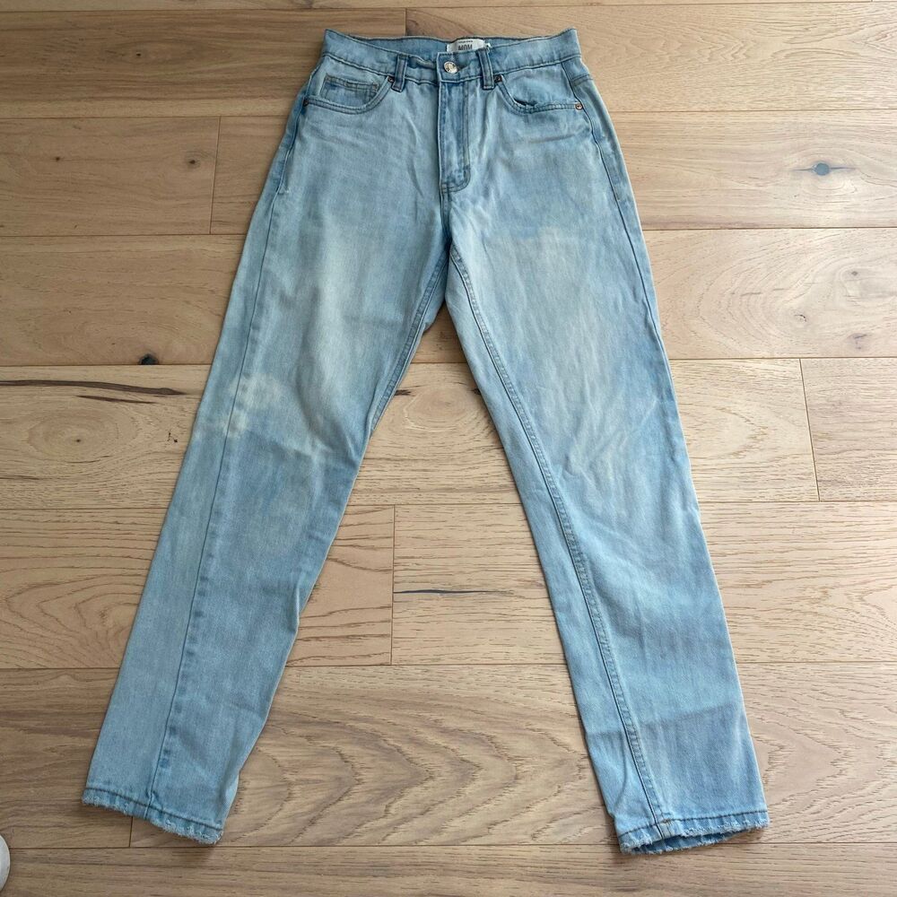 Light wash denim mom jeans